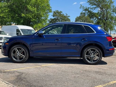 Used 2020 Audi SQ5 Premium w/ Convenience Package AWD/4WD image 3