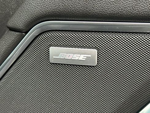 Used 2022 GMC Sierra 1500 SLT w/ SLT Premium Package image 19