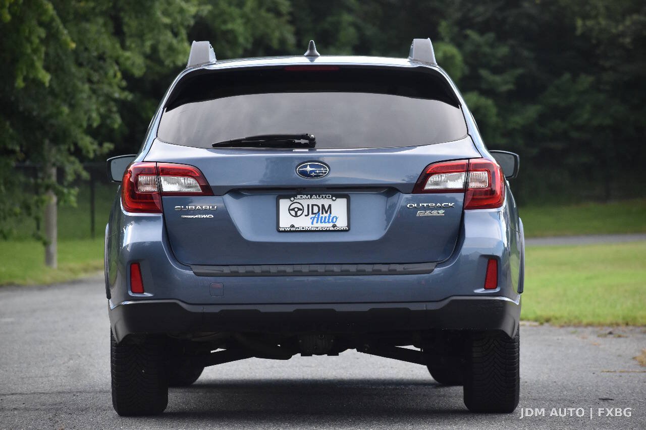 Used 2017 Subaru Outback 2.5i Premium AWD/4WD image 6