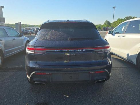 Used 2023 Porsche Macan AWD/4WD image 5