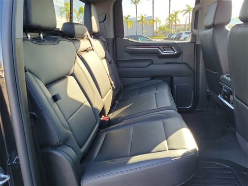 Used 2022 GMC Sierra 1500 SLT image 21