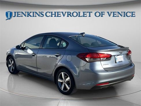 Used 2018 Kia Forte S w/ S Technology Plus Package image 3