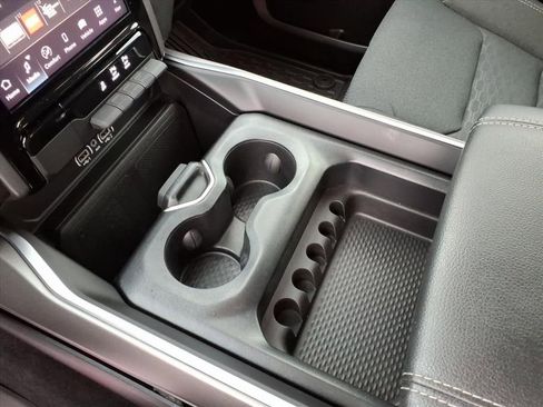 Used 2025 RAM 1500 Big Horn image 14