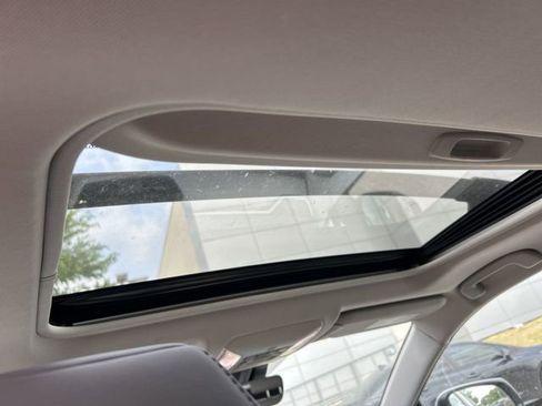 Used 2022 Toyota RAV4 Limited w/ Limited Grade Weather Package image 13