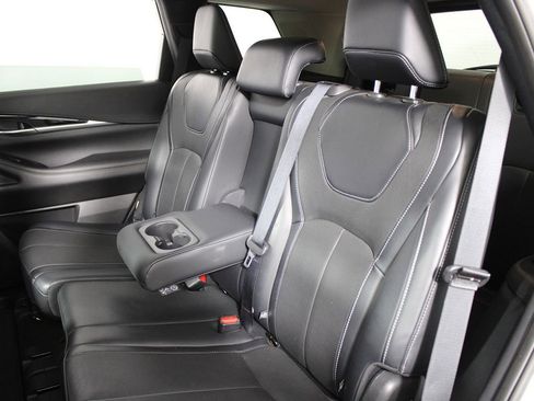 Used 2023 INFINITI QX60 Pure FWD image 27
