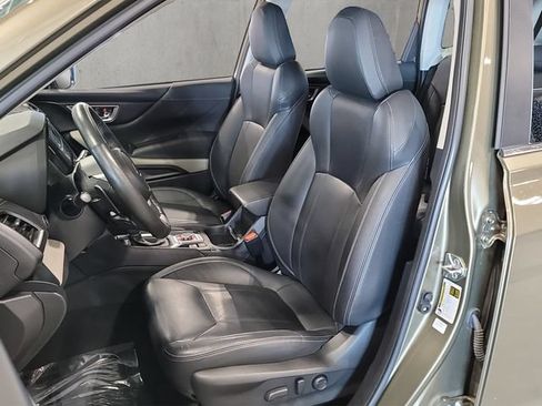 Used 2023 Subaru Forester Limited AWD/4WD image 14