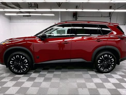 New 2026 Nissan Rogue Dark Armor FWD image 17