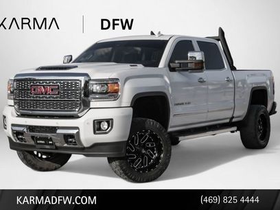 Used 2019 GMC Sierra 2500 Denali w/ Duramax Plus Package