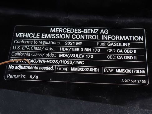 Used 2021 Mercedes-Benz Sprinter 2500 w/ Driver Convenience Package image 18