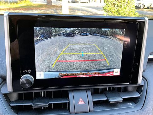 Used 2024 Toyota RAV4 LE image 13