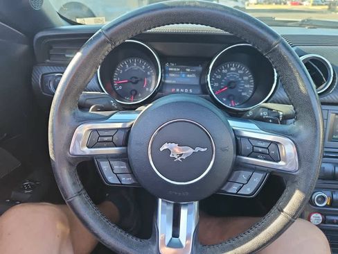 Used 2016 Ford Mustang Convertible RWD image 16