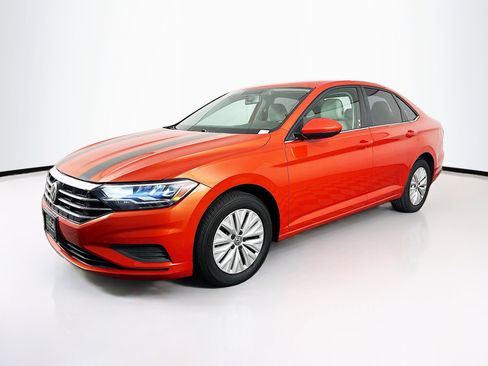 Used 2019 Volkswagen Jetta S w/ Driver Assistance Package image 3