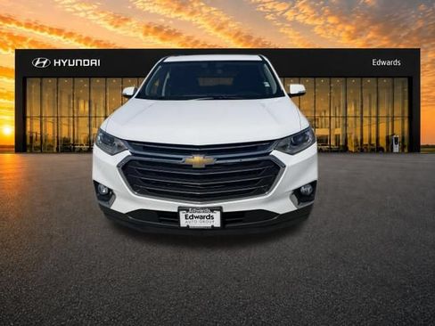 Used 2019 Chevrolet Traverse LT AWD/4WD image 2