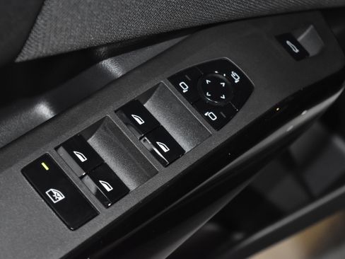 New 2026 BMW X3 xDrive30 w/ Premium Package image 5