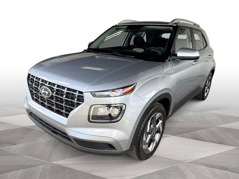 Certified 2025 Hyundai Venue SEL image 1