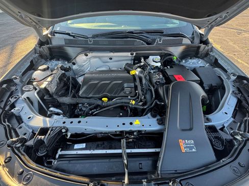 Used 2025 Buick Envista Sport Touring image 30