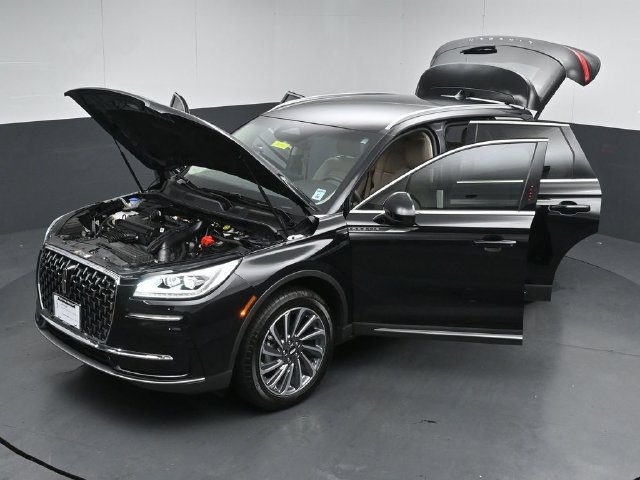 Certified 2023 Lincoln Corsair Reserve AWD/4WD image 56