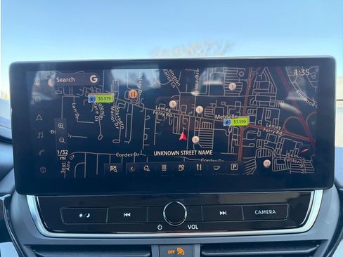 Used 2024 Nissan Altima 2.0 SR image 23