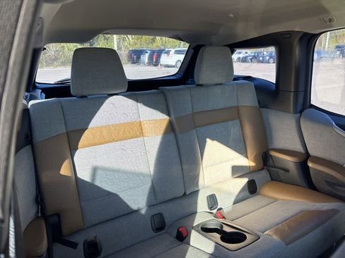 Used 2014 BMW i3 image 8