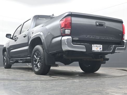 Used 2022 Toyota Tacoma SR5 image 29