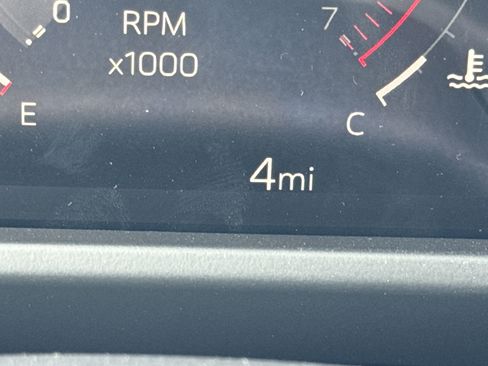 New 2025 GMC Acadia Elevation w/ Black Edition image 21