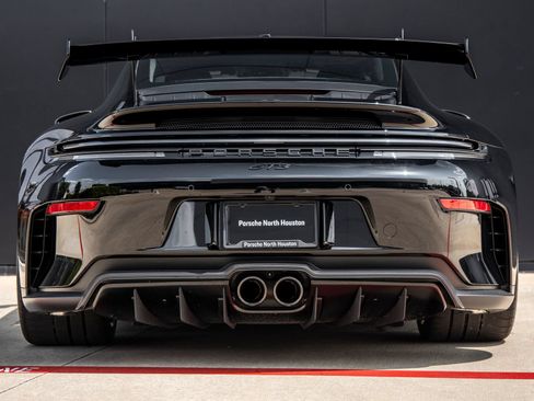 Certified 2026 Porsche 911 GT3 w/ Chrono Package RWD image 10