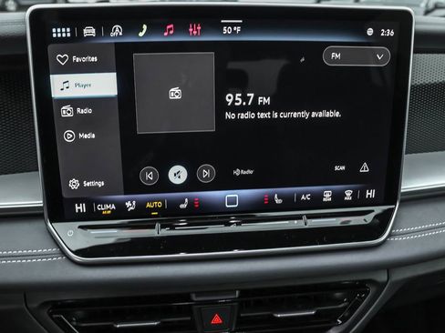 New 2026 Volkswagen Tiguan SE R-Line image 30