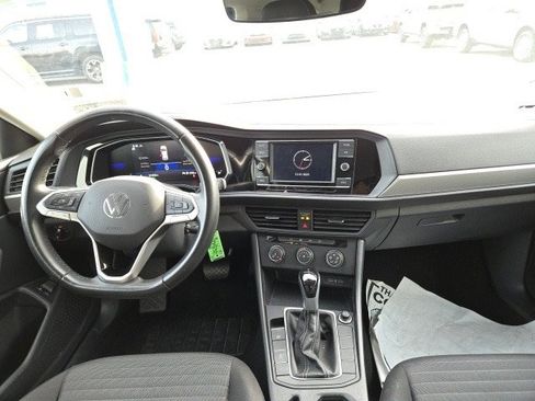Used 2024 Volkswagen Jetta S image 16