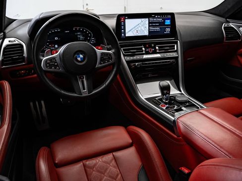 Used 2025 BMW M8 Competition AWD/4WD image 4