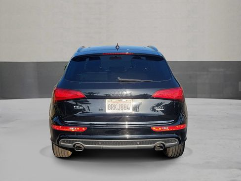 Used 2017 Audi Q5 2.0T Premium Plus w/ Technology Package AWD/4WD image 4