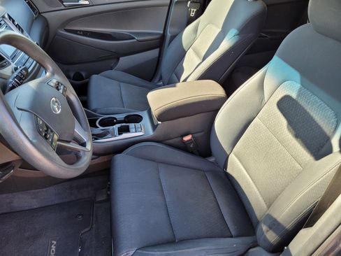 Used 2016 Hyundai Tucson SE image 19