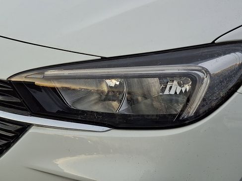 Certified 2022 Buick Encore GX Preferred image 29