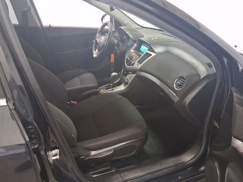 Used 2012 Chevrolet Cruze LT w/ RS Package image 17
