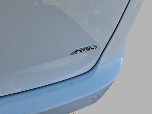 New 2026 Chrysler Pacifica Select image 7