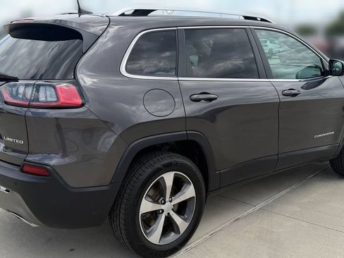 Used 2020 Jeep Cherokee Limited AWD/4WD image 5