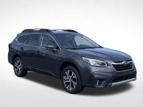 Used 2022 Subaru Outback Limited AWD/4WD image 4