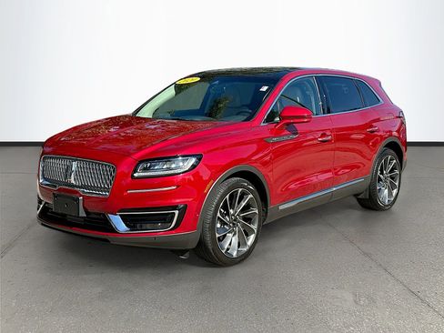 Used 2020 Lincoln Nautilus Reserve w/ Equipment Group 201A image 3