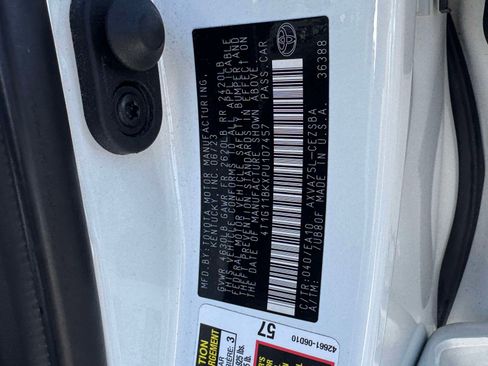 Certified 2023 Toyota Camry SE image 24