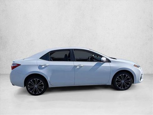 Used 2015 Toyota Corolla S image 4