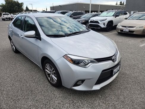 Used 2015 Toyota Corolla LE image 7