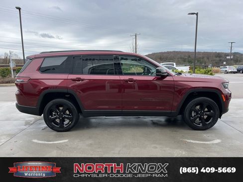 New 2025 Jeep Grand Cherokee L Altitude AWD/4WD image 21