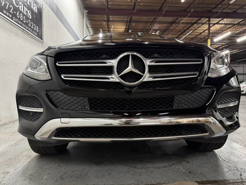 Used 2016 Mercedes-Benz GLE 350 4MATIC w/ Premium Package image 4