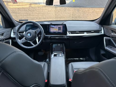 Certified 2025 BMW X1 xDrive28i w/ Technology Package image 10