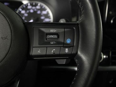 Certified 2023 Nissan Pathfinder SL w/ Black Appearance Package FWD image 29