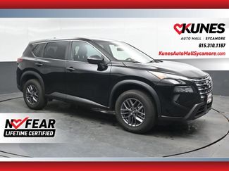 Used 2024 Nissan Rogue S AWD/4WD video 1