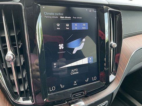 Used 2019 Volvo XC60 T6 Inscription w/ Protection Package Premier AWD/4WD image 26