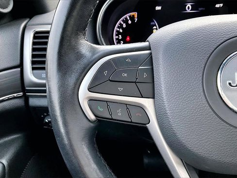 Certified 2022 Jeep Grand Cherokee Limited image 29