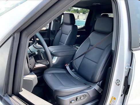New 2026 Chevrolet Silverado 1500 RST AWD/4WD image 10