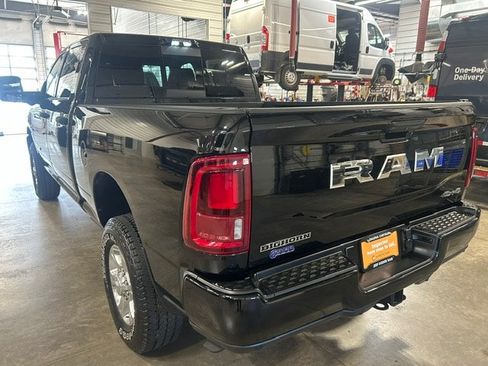 Certified 2025 RAM 2500 Big Horn AWD/4WD image 26