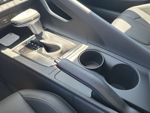 New 2026 Hyundai Elantra SEL Sport FWD image 14
